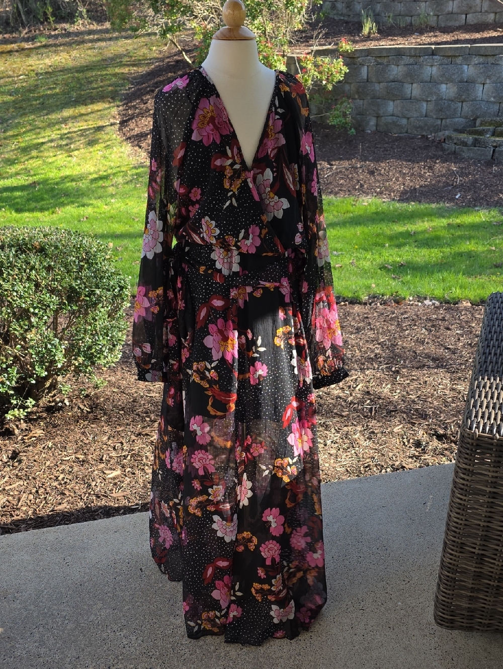 Bandolino Black Maxi Dress with Pink Floral Print
